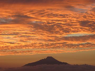利尻島と9月17日の夕焼け空