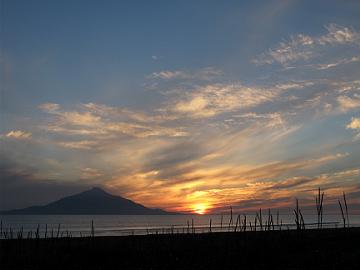 利尻島と7月21日の夕焼け空
