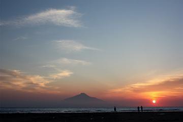 利尻島と6月25日の空