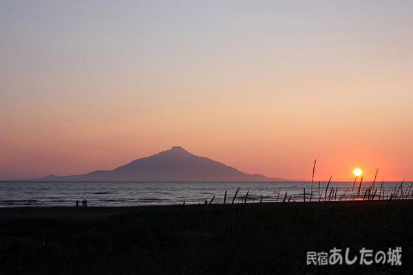 利尻島と6月26日の空