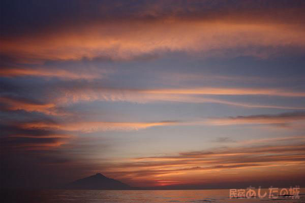 利尻島と7月25日の空